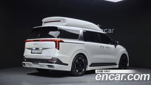 Kia Carnival Gasoline 9-Seater Hi Limousine (7-seater Limousine(Special vehicle) — пробег 47 465 км — фото 2 из 5