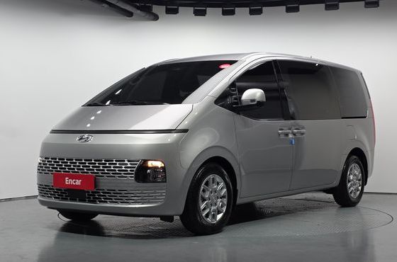 Hyundai Staria Cargo 5-Seater Modern — пробег 33 631 км — фото 1 из 5