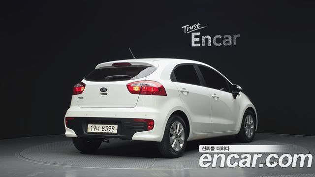 Kia pride из Кореи Encar