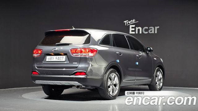 Kia Sorento Diesel 2.0 2WD Deluxe — пробег 125 098 км — фото 2 из 5