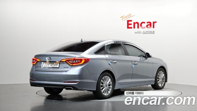 Hyundai Sonata 2.0 Smart — пробег 13 830 км — фото 2 из 5