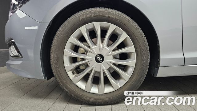 Hyundai Sonata 2.0 Smart — пробег 13 830 км — фото 5 из 5