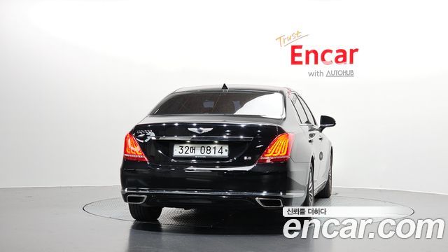 Genesis EQ900 3.8 GDI Luxury — пробег 45 135 км — фото 4 из 5