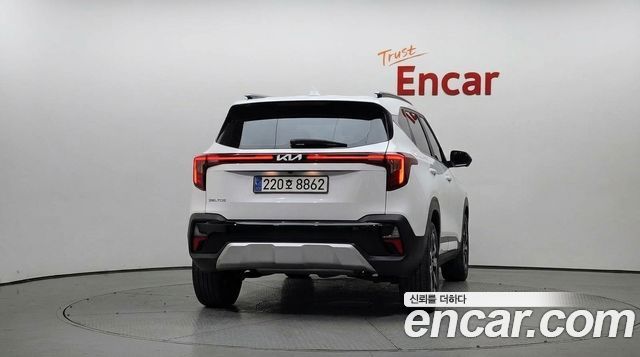 Kia Seltos из Кореи Encar
