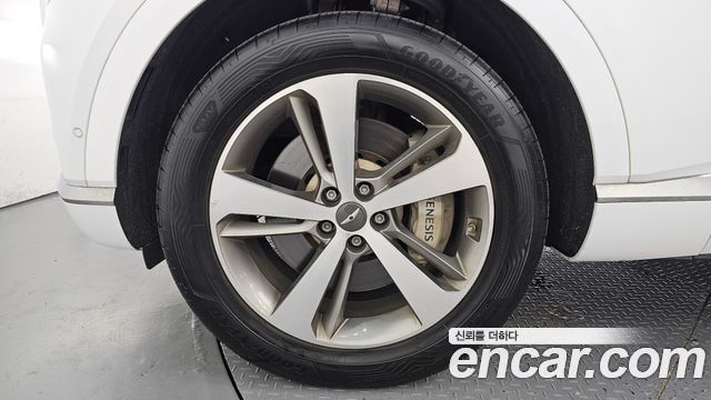 Genesis GV80 из Кореи Encar