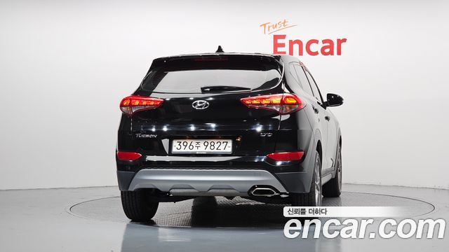 Hyundai Tucson из Кореи Encar