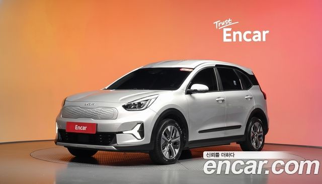Kia Niro Air — пробег 65 629 км — фото 1 из 5