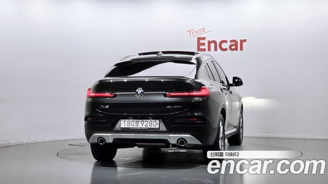 BMW X4 xDrive20d xLine — пробег 52 897 км — фото 4 из 5