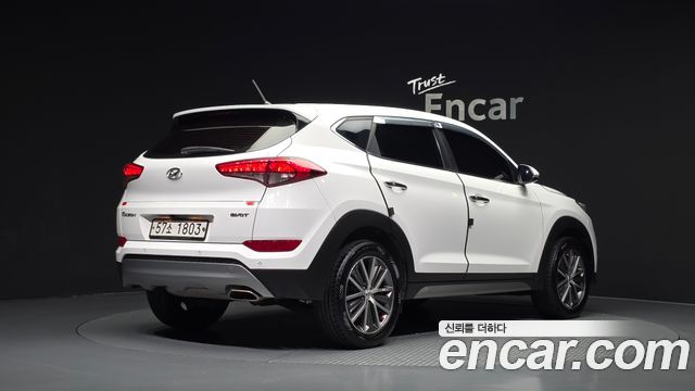 Hyundai Tucson Diesel 1.7 2WD Style Fever — пробег 162 952 км — фото 2 из 5