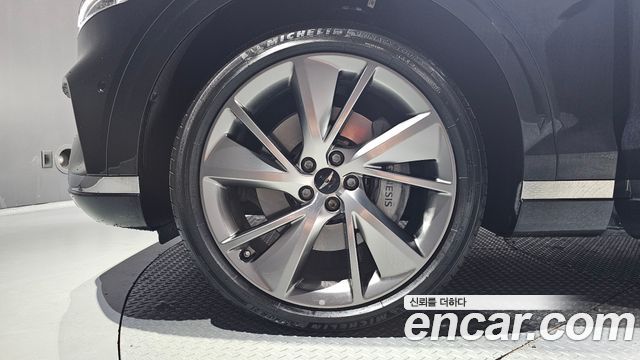 Genesis GV70 из Кореи Encar