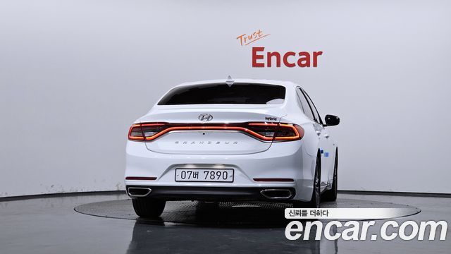 Hyundai Grandeur из Кореи Encar