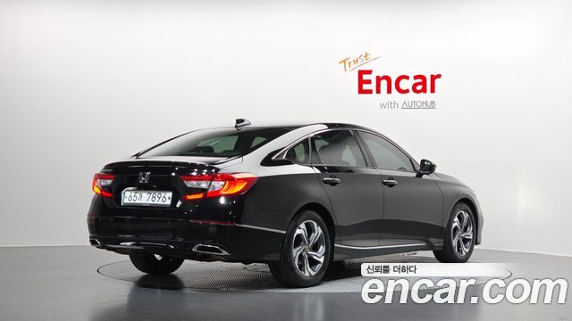 Honda Accord 1.5 Turbo — пробег 108 234 км — фото 2 из 5