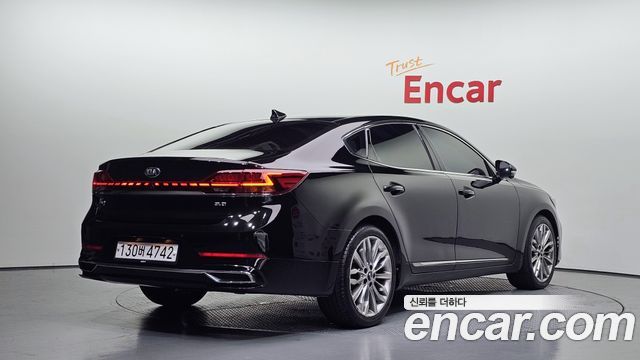 Kia K7 из Кореи Encar