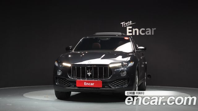 Maserati Levante из Кореи Encar