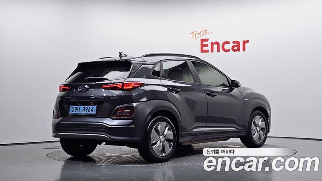 Hyundai Kona из Кореи Encar