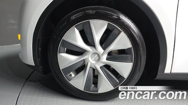Tesla Model Y из Кореи Encar