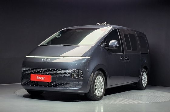 Hyundai Staria Cargo 5-Seater Modern — пробег 15 500 км — фото 1 из 5
