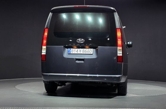 Hyundai Staria Cargo 5-Seater Modern — пробег 15 500 км — фото 4 из 5