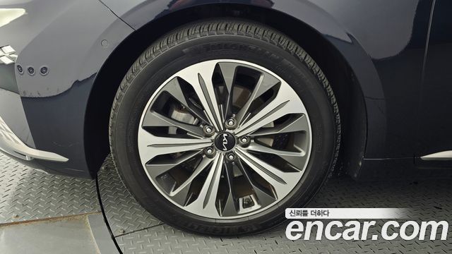 Kia K8 из Кореи Encar