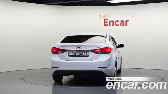 Hyundai AVANTE из Кореи Encar