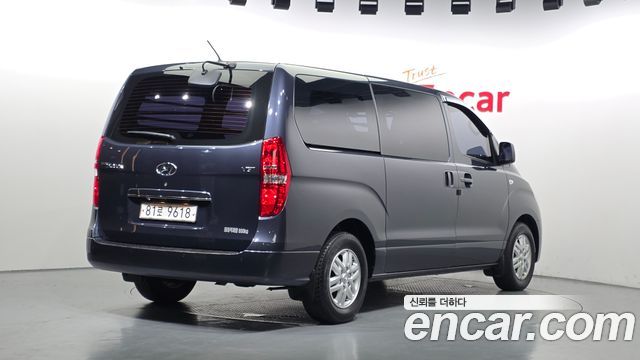 Hyundai Starex 3-Seater VAN Smart Special — пробег 144 051 км — фото 2 из 5