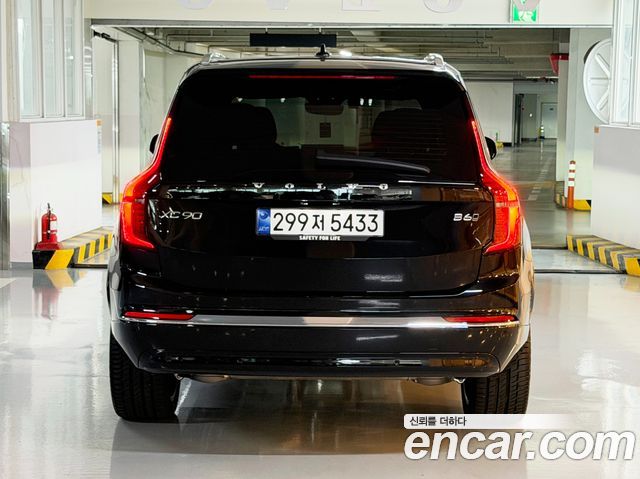 Volvo XC90 B6 Ultra Bright — пробег 1 091 км — фото 4 из 5