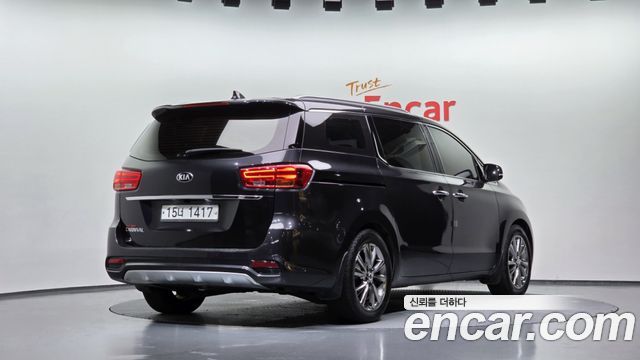 Kia Carnival из Кореи Encar