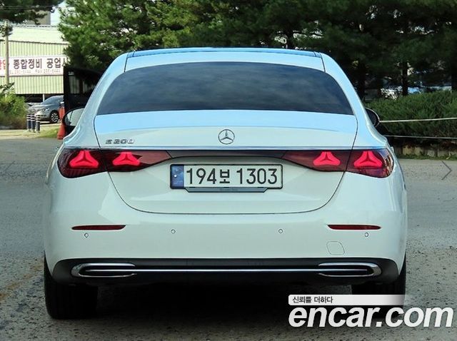 Mercedes-Benz E-Class E200 Avantgarde — пробег 22 508 км — фото 4 из 5