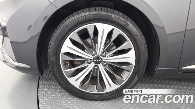 Kia K8 из Кореи Encar
