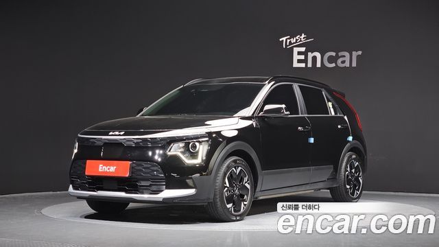 Kia Niro Air — пробег 6 160 км — фото 1 из 5
