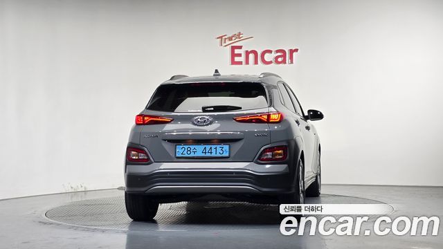 Hyundai Kona из Кореи Encar