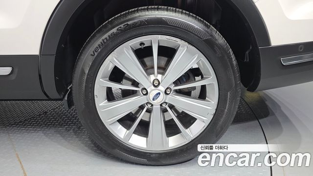 Ford Explorer из Кореи Encar