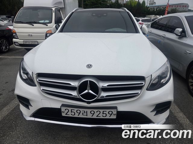 Mercedes-Benz GLC-Class GLC300 4MATIC AMG Line — пробег 43 651 км — фото 1 из 5