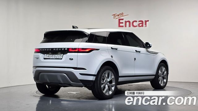 Land Rover Range Rover Evoque D180 SE — пробег 73 012 км — фото 2 из 5