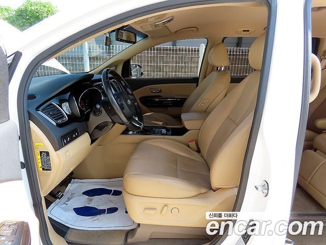 Kia Carnival Gasoline 7-seater Limousine President — пробег 133 450 км — фото 5 из 5