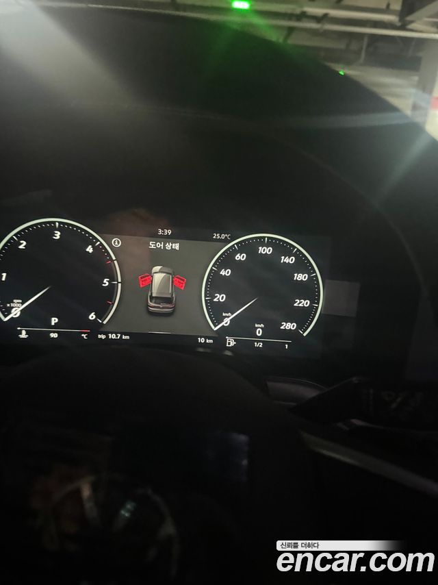 Volkswagen Touareg 3.0 TDI R-Line — пробег 10 км — фото 5 из 5