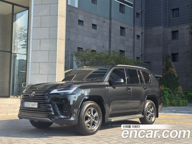 Lexus LX 700h Overtrail — пробег 12 км — фото 2 из 5