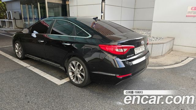 Hyundai Sonata 2.0 Premium Special — пробег 156 378 км — фото 4 из 5