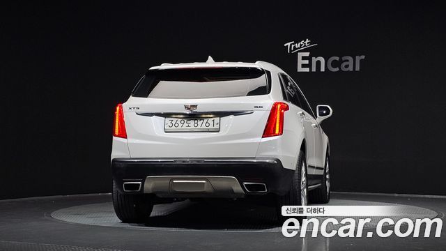 Cadillac XT5 3.6 Platinum — пробег 152 372 км — фото 4 из 5