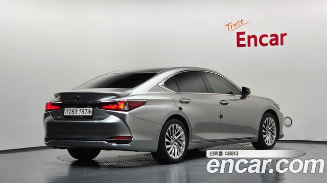 Lexus ES из Кореи Encar