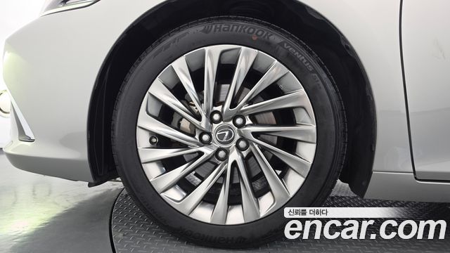 Lexus ES из Кореи Encar