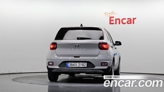 Hyundai Venue из Кореи Encar