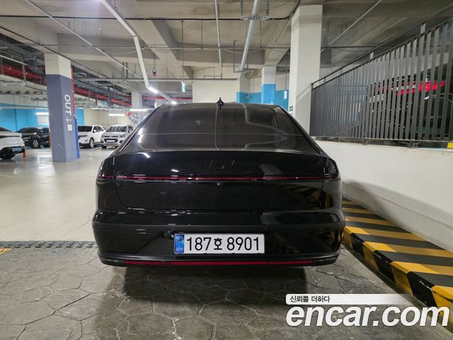 Hyundai Grandeur Honors — пробег 300 км — фото 5 из 5