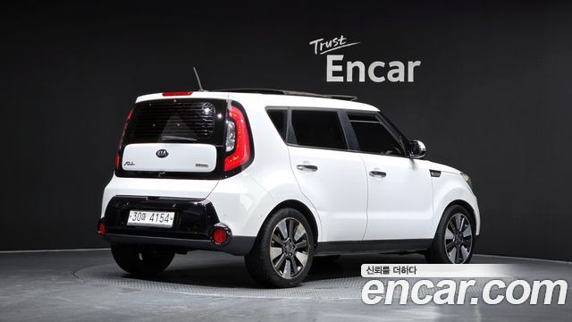 Kia Soul 1.6 Diesel Noblesse — пробег 147 527 км — фото 2 из 5