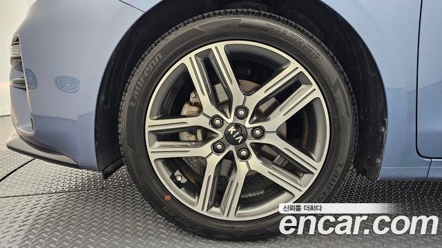 Kia K3 Luxury — пробег 75 110 км — фото 5 из 5