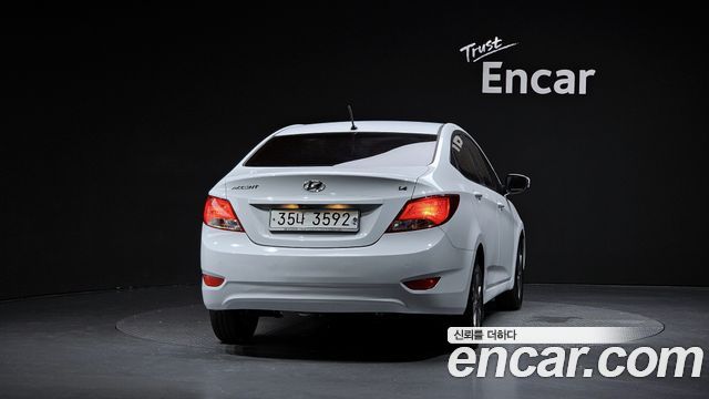 Hyundai Accent из Кореи Encar