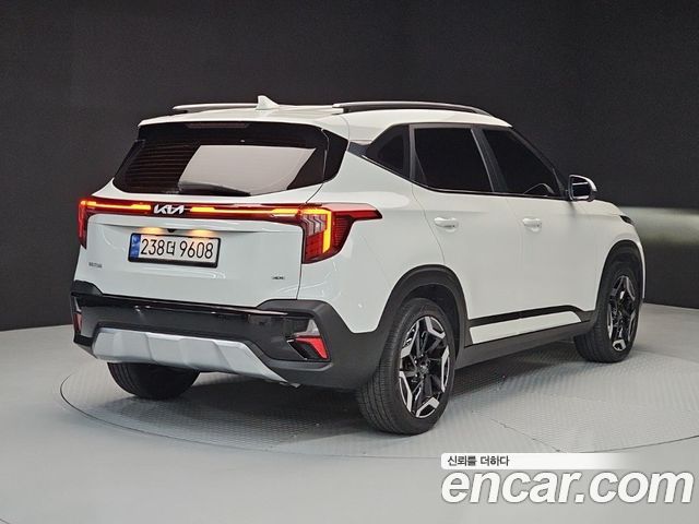 Kia Seltos Gasoline 1.6 Turbo 4WD Signature — пробег 43 494 км — фото 4 из 5