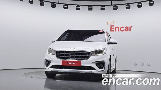 Kia Carnival из Кореи Encar