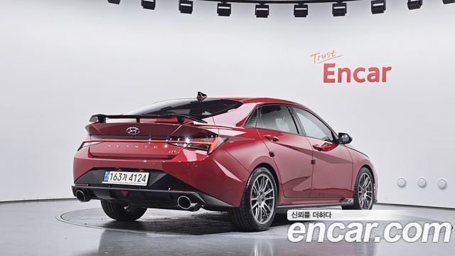 Hyundai AVANTE из Кореи Encar