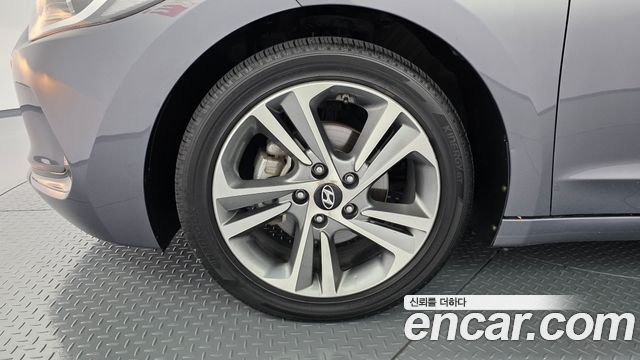 Hyundai AVANTE из Кореи Encar